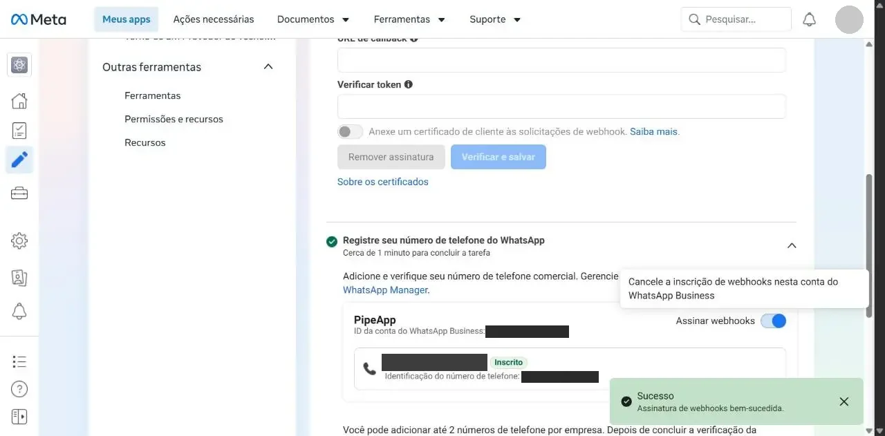 Chave Assinar webhooks ligada e aviso de sucesso